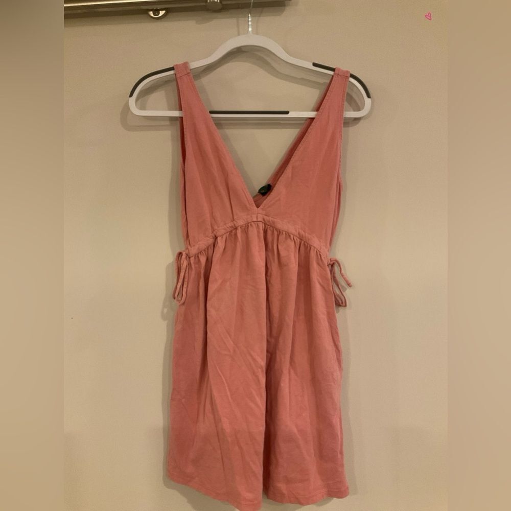 Pink Sleeveless Dress with Pockets